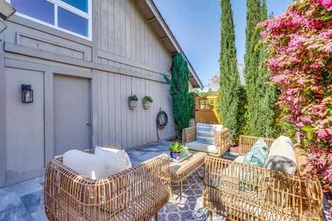 $2,888,888 | 22136 Dean Court, Cupertino, CA 95014