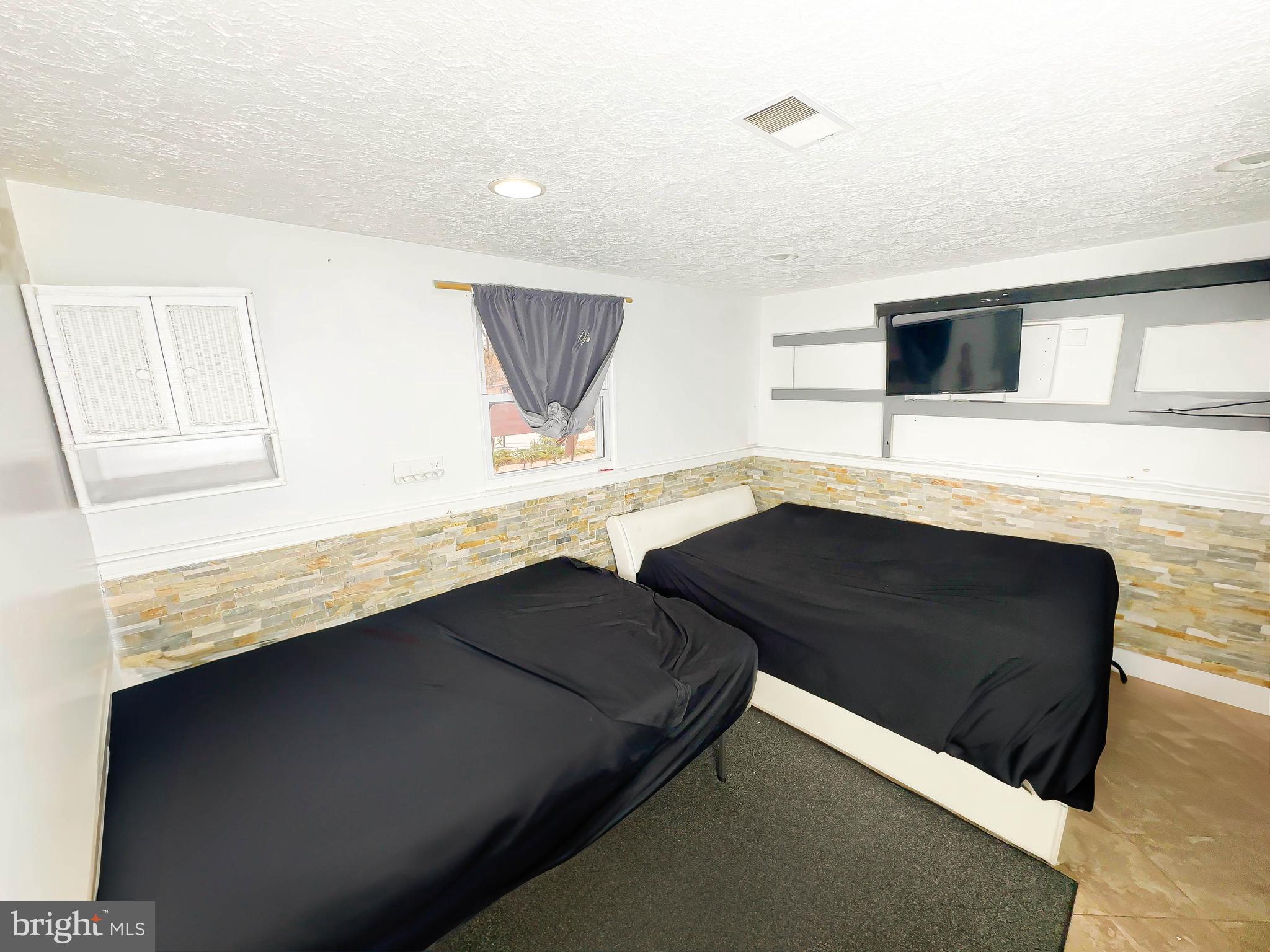 12710 Lunan Road Clinton, MD 20735 - Photo 14 of 21 Bedroom 3