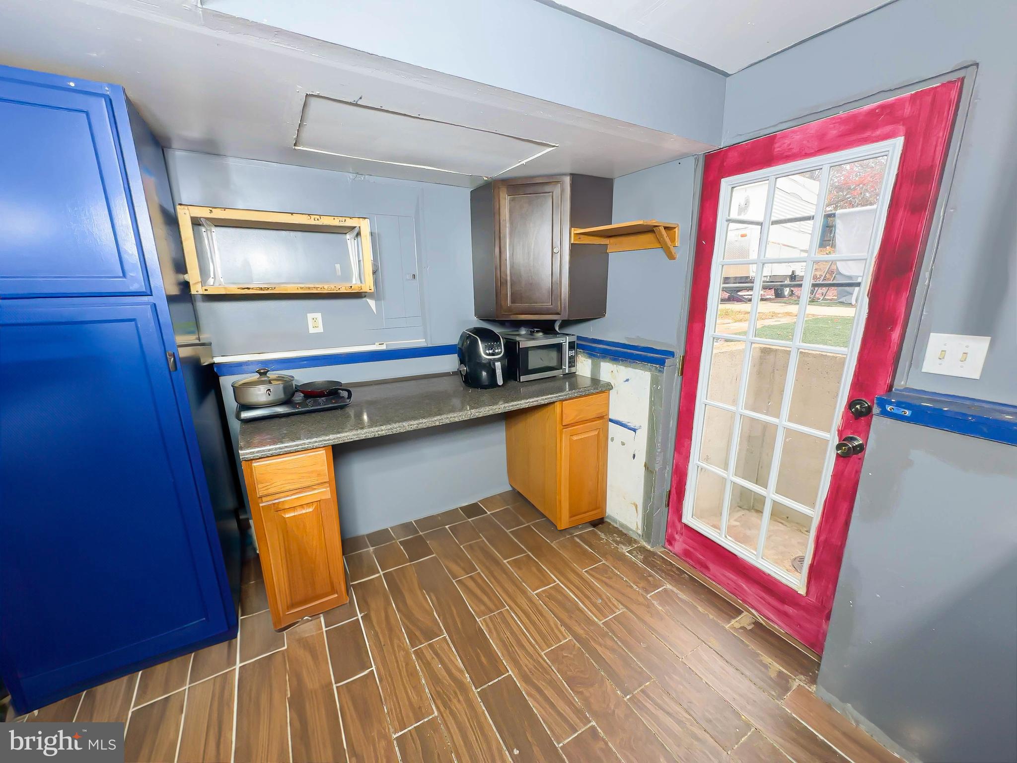 12710 Lunan Road Clinton, MD 20735 - Photo 20 of 21 Laundry Room_Storage