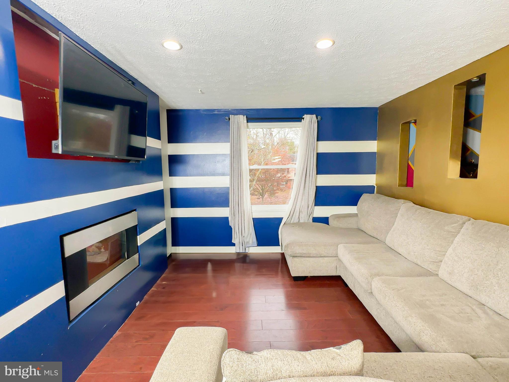 12710 Lunan Road Clinton, MD 20735 - Photo 6 of 21 Family Room