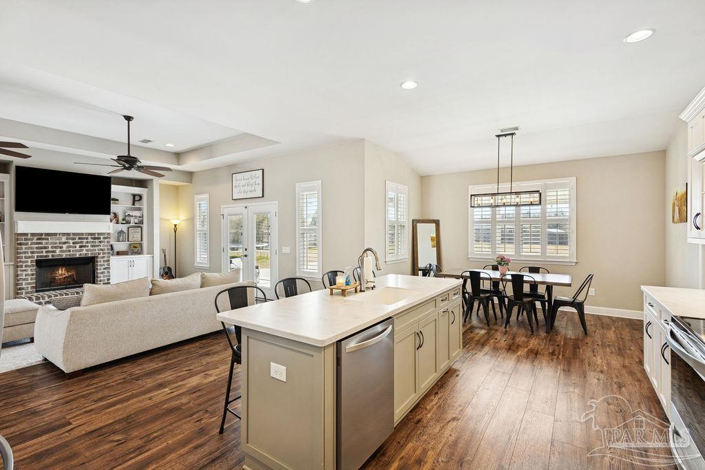 680 Carmody Hill Road Cantonment, FL 32533 - Photo 6 of 38