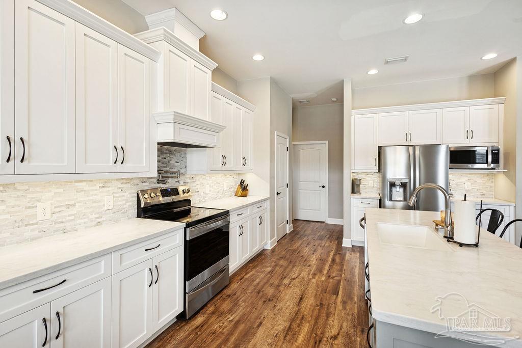 680 Carmody Hill Road Cantonment, FL 32533 - Photo 7 of 38