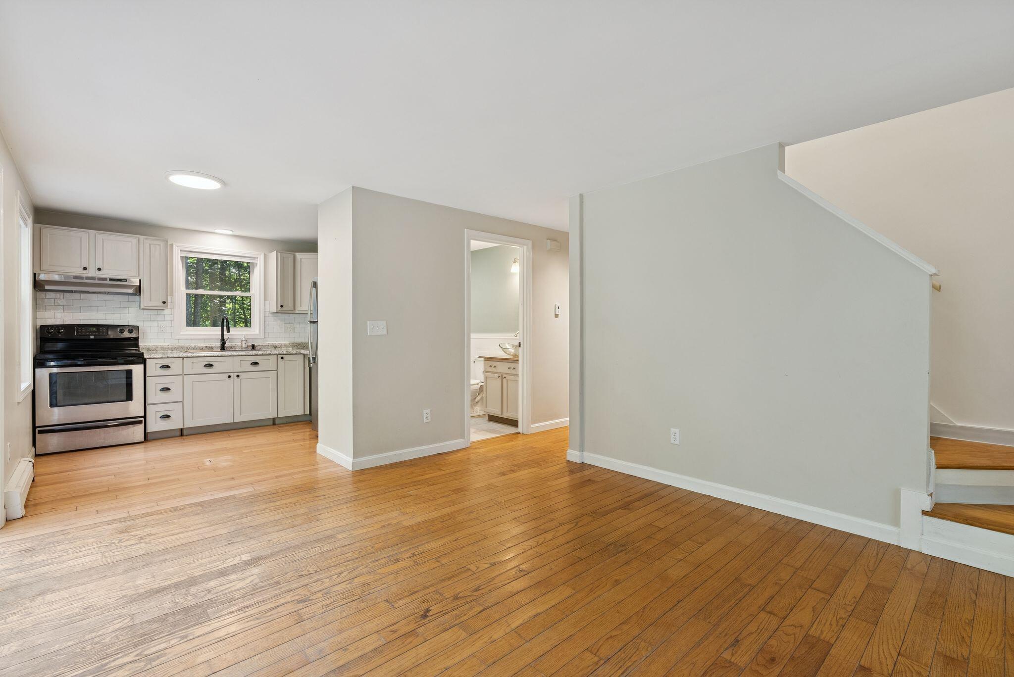 22 Candlewyck Road Windham, ME 04062 - Photo 11 of 30 16_DSC07749