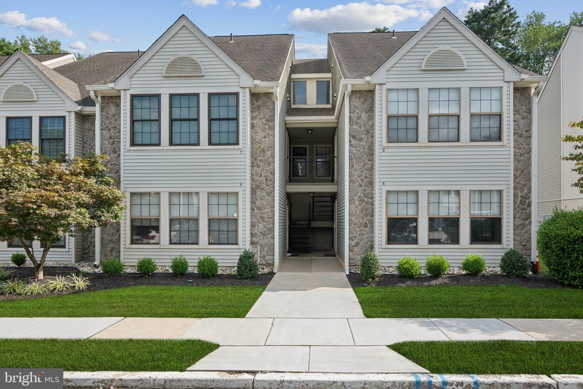 7 Summit Court Evesham, NJ 08053 - Photo 1 of 37