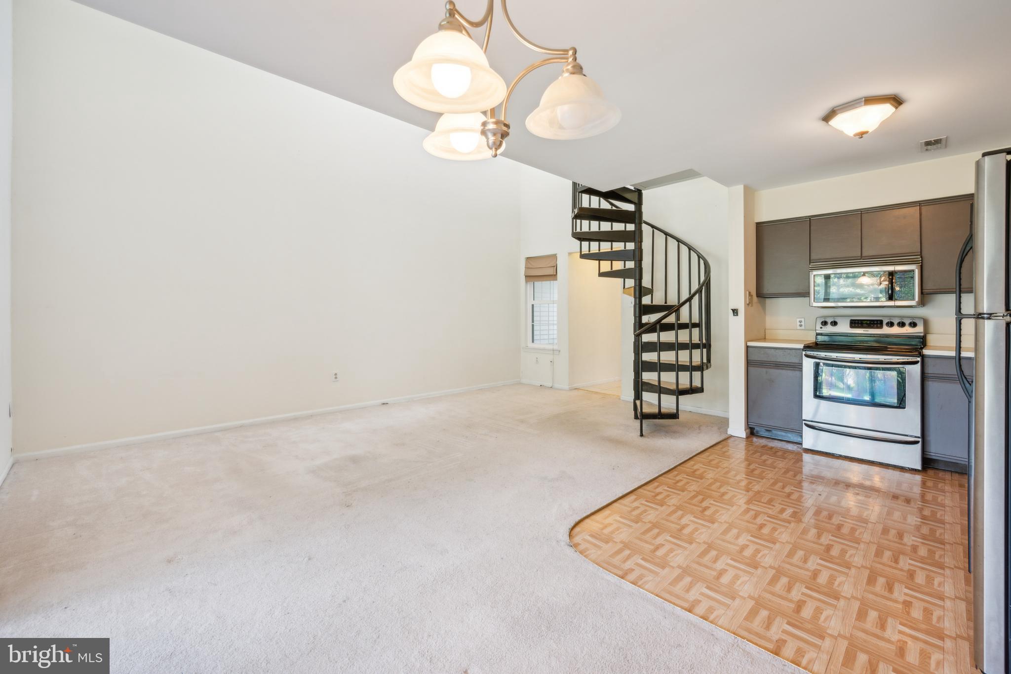 7 Summit Court Evesham, NJ 08053 - Photo 13 of 37