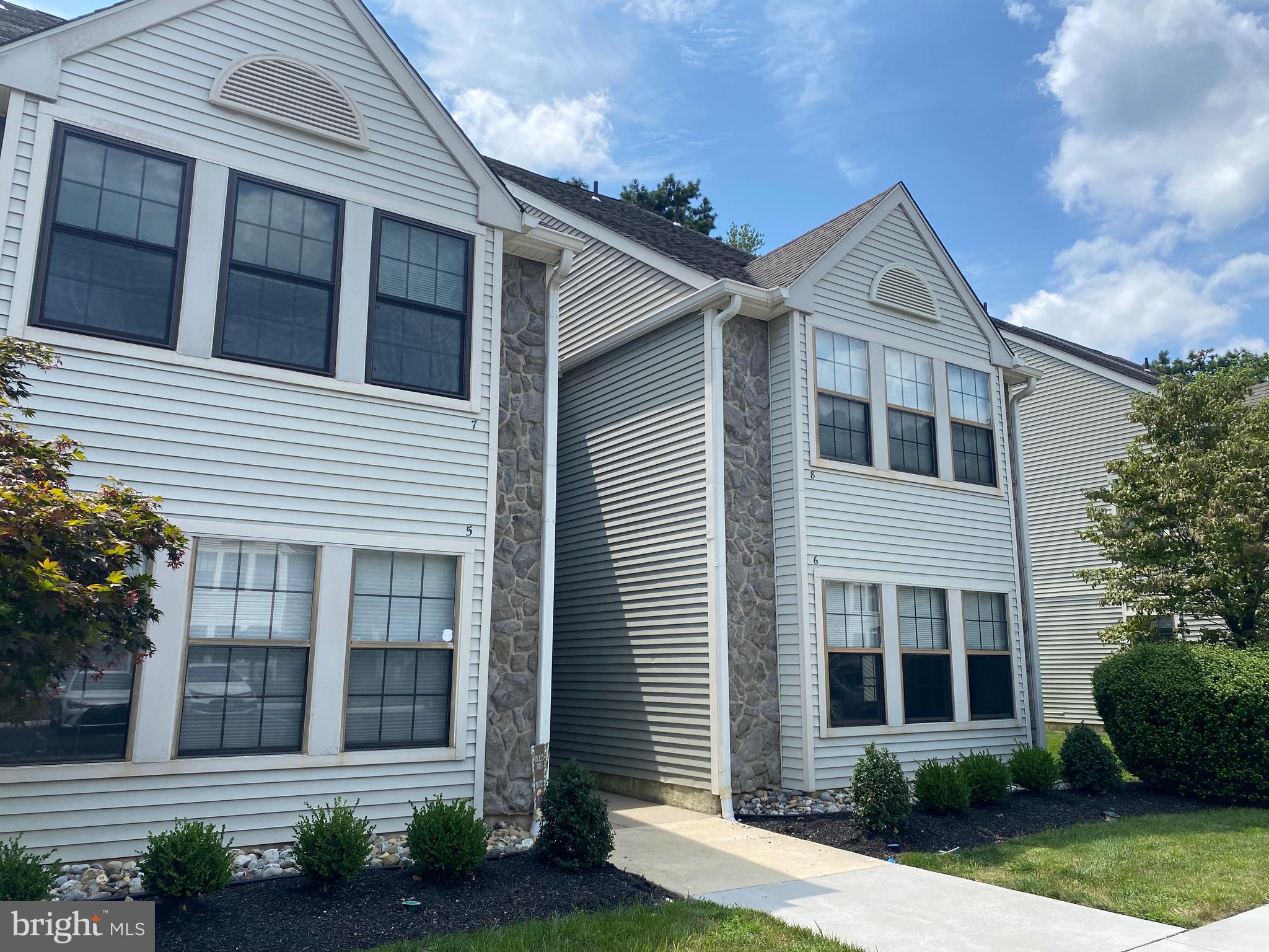 7 Summit Court Evesham, NJ 08053 - Photo 2 of 37