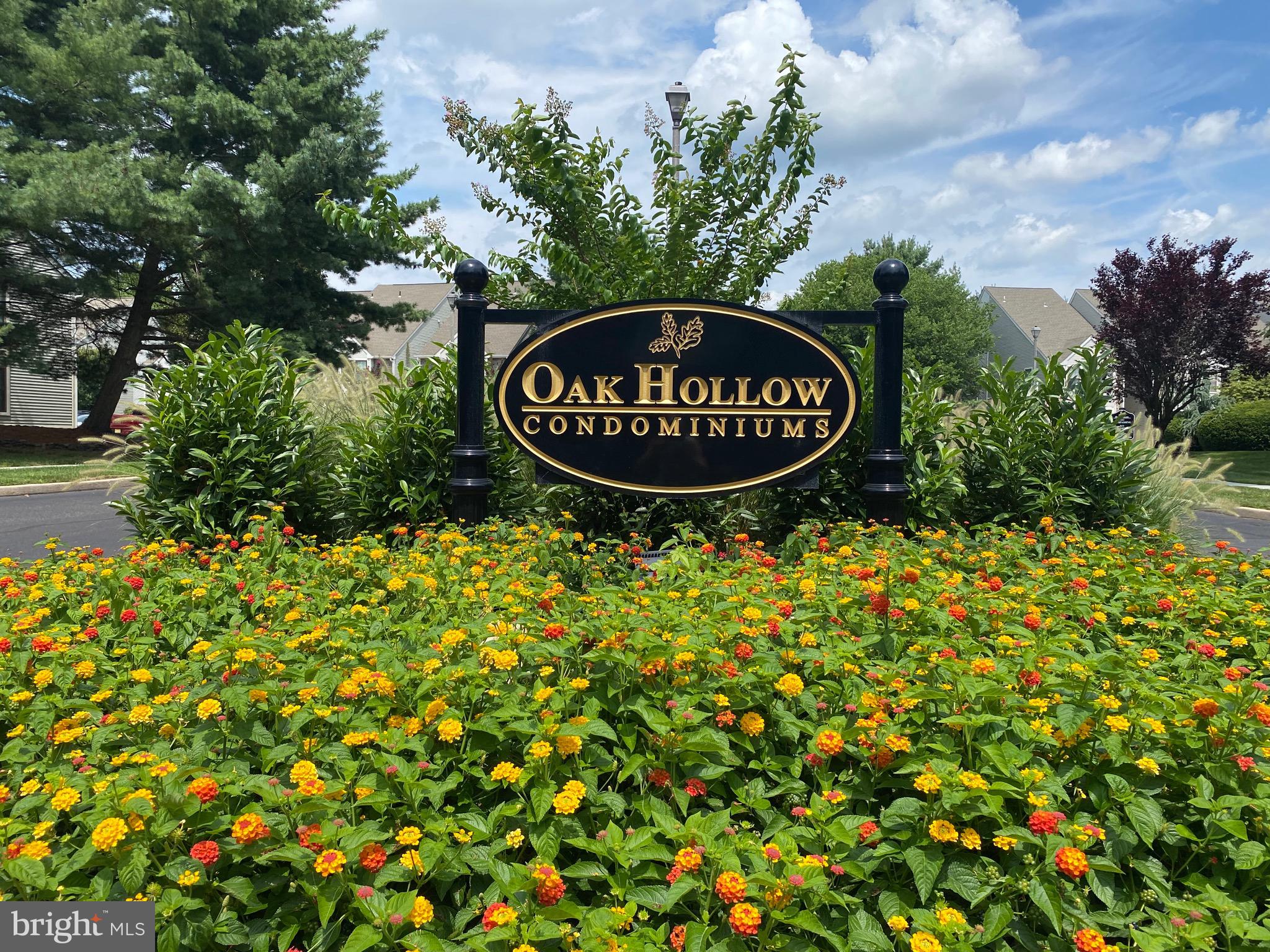 7 Summit Court Evesham, NJ 08053 - Photo 3 of 37