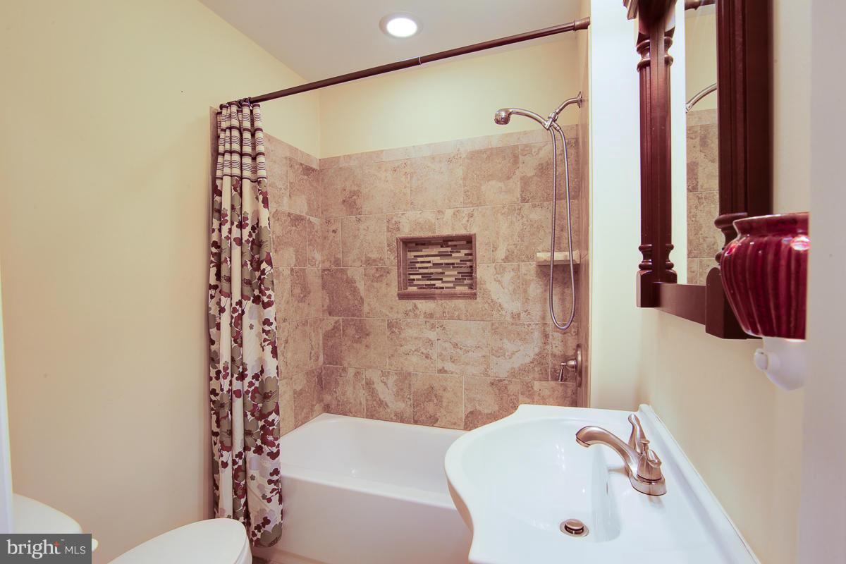 3618 Kings Point Road Randallstown, MD 21133 - Photo 14 of 17 Bath