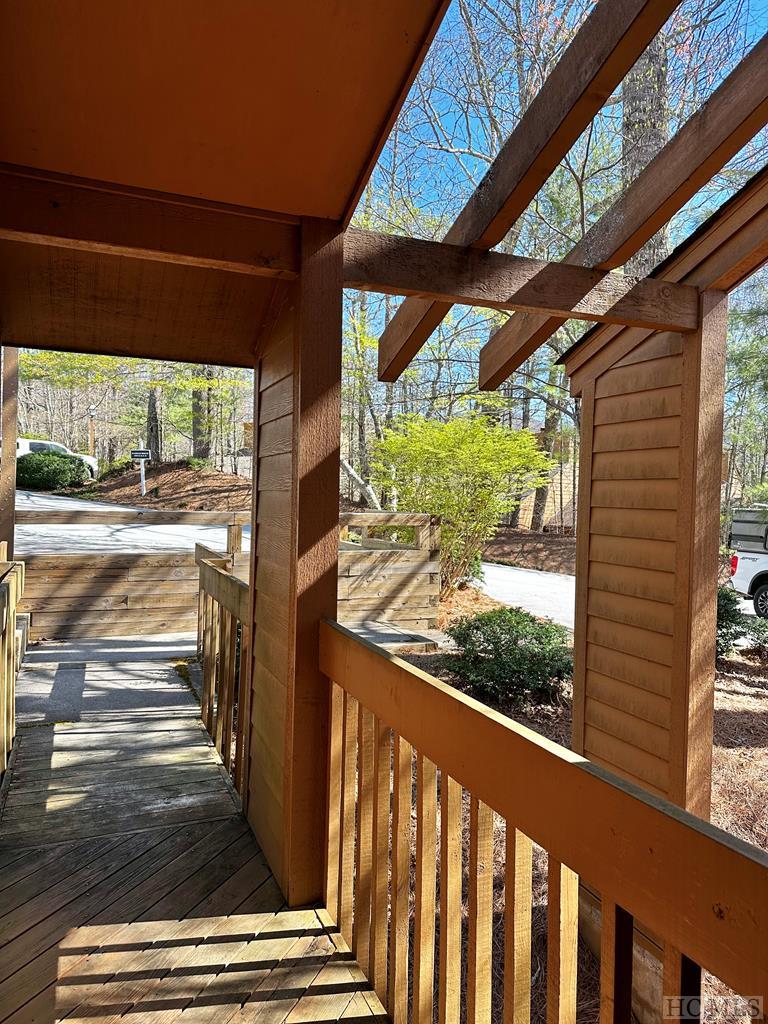 109 Emerald Ridge Road, Unit 41 Sapphire, NC 28774 - Photo 37 of 45 Gallery Image 37