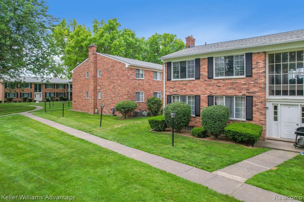 29608 Hoover Road, Unit 608 Warren, MI 48093 - Photo 24 of 29 Gallery Image 24