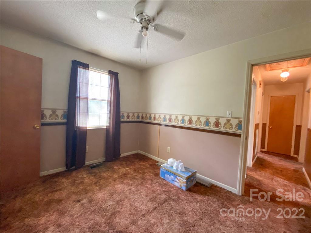1023 Hay Row Road Clover, SC 29710 - Photo 13 of 24 Gallery Image 13