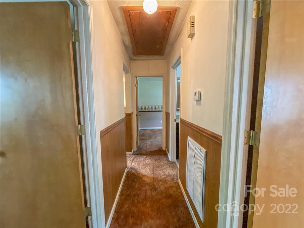 1023 Hay Row Road Clover, SC 29710 - Photo 16 of 24 Gallery Image 16