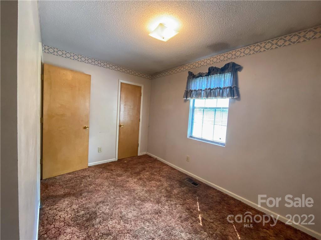 1023 Hay Row Road Clover, SC 29710 - Photo 20 of 24 Gallery Image 20