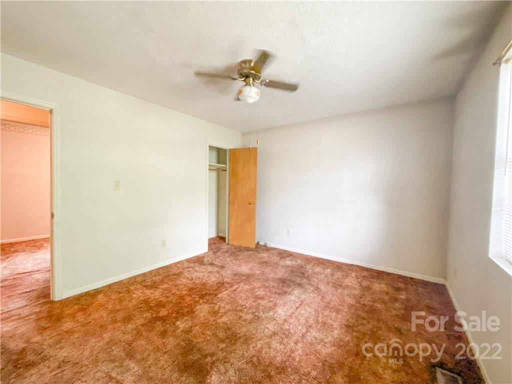 1023 Hay Row Road Clover, SC 29710 - Photo 21 of 24 Gallery Image 21