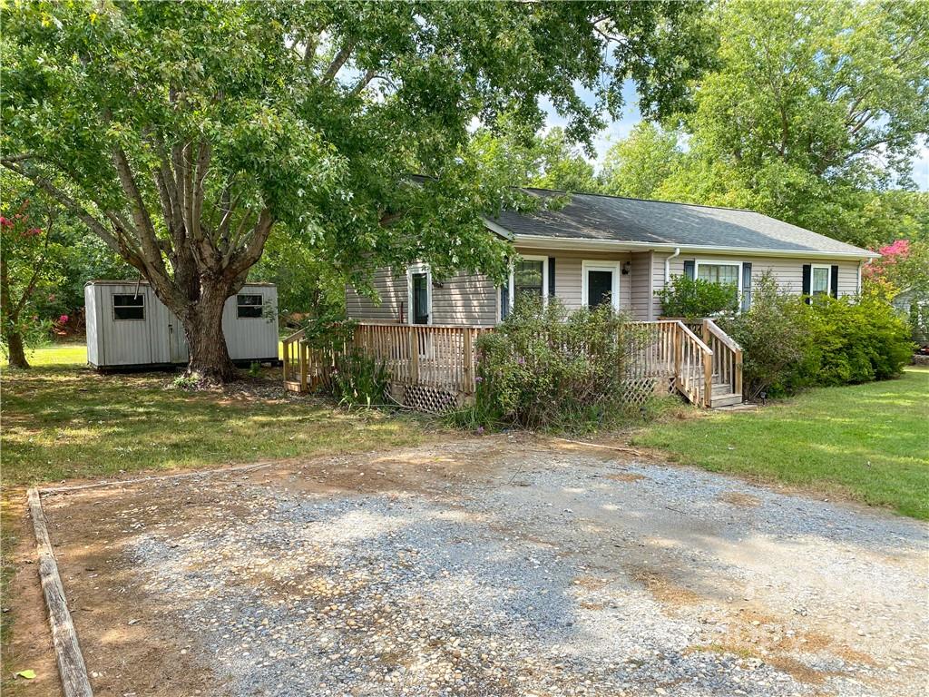 1023 Hay Row Road Clover, SC 29710 - Photo 24 of 24 Gallery Image 24