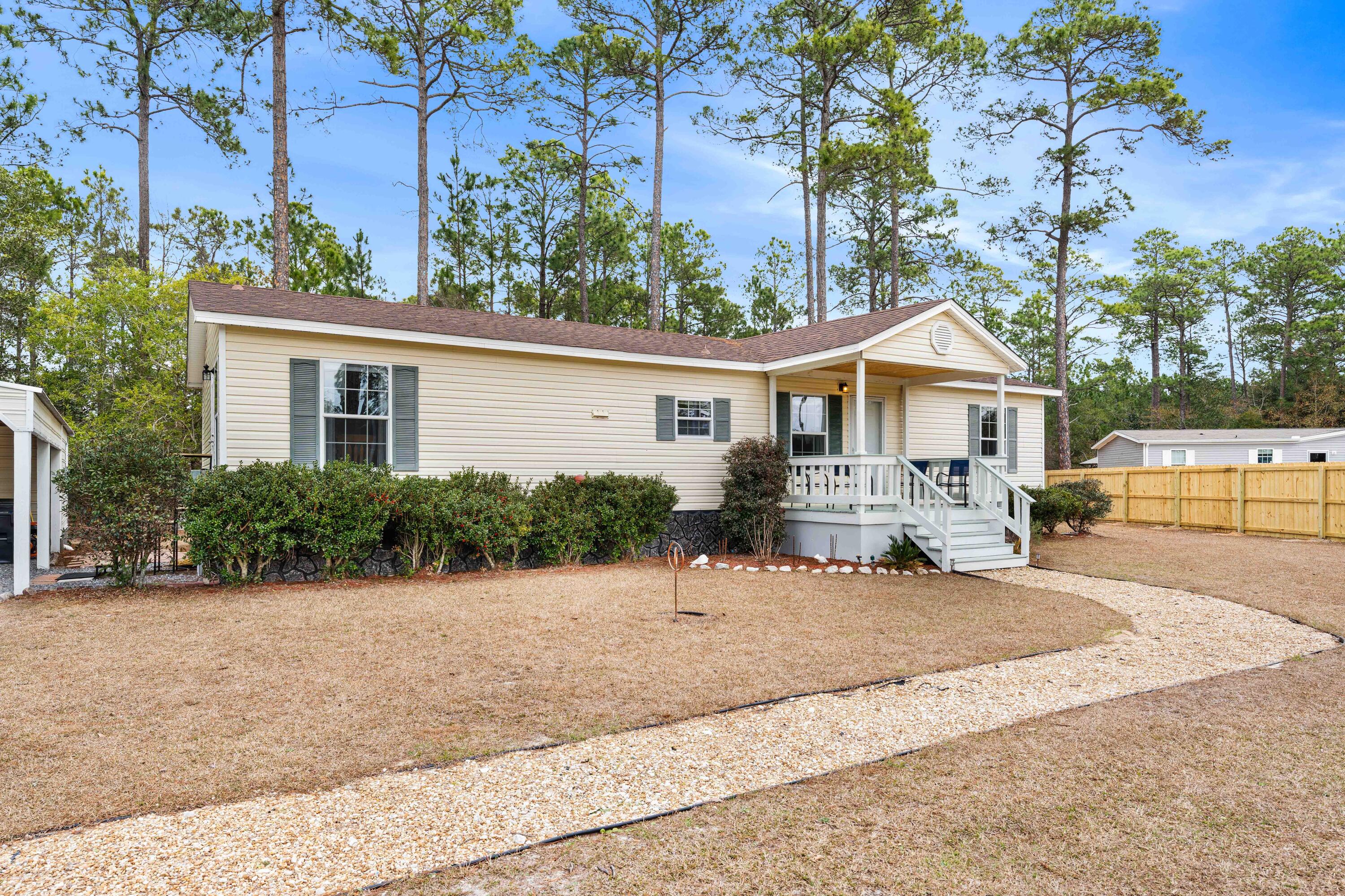 60 Magnolia Court Freeport, FL 32439 - Photo 22 of 29 60 Magnolia-30