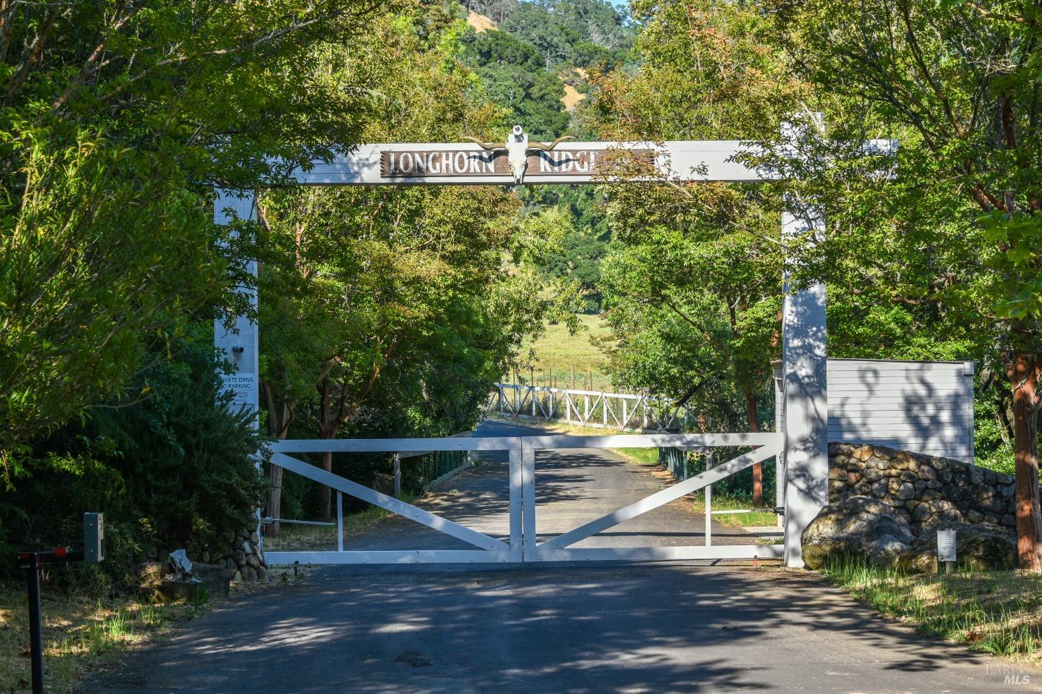 100 Longhorn Ridge Road Napa, CA 94558 - Photo 5 of 68