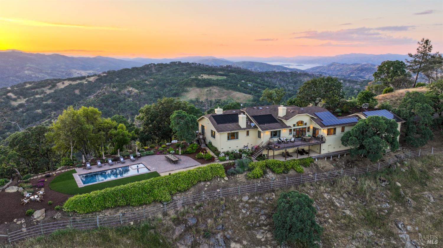 100 Longhorn Ridge Road Napa, CA 94558 - Photo 7 of 68