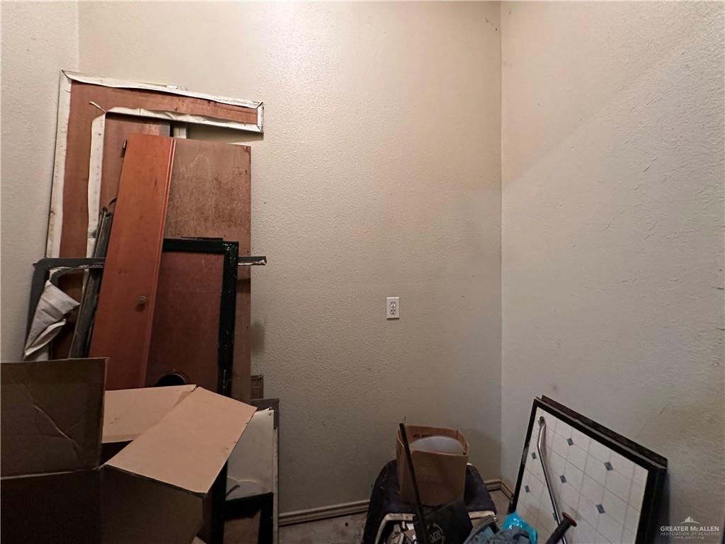 1215 South Tower Road Alamo, TX 78516 - Photo 32 of 41 a view of a workspace with furniture