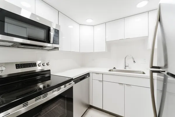 $1,550 | 1720 Northwest 37th Street, Oakland Park, FL 33309