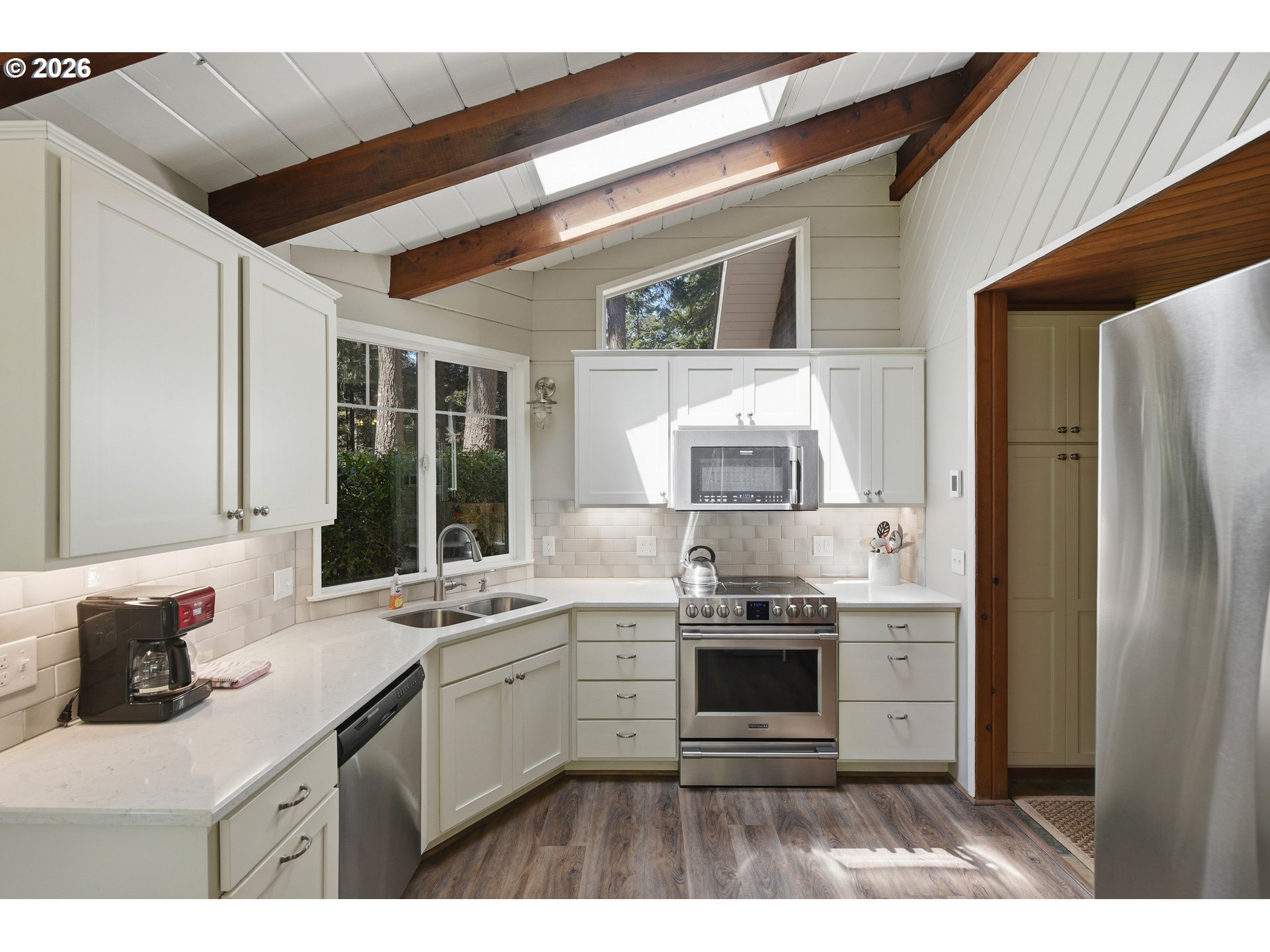 88245 Cardinal Lane Bandon, OR 97411 - Photo 15 of 48