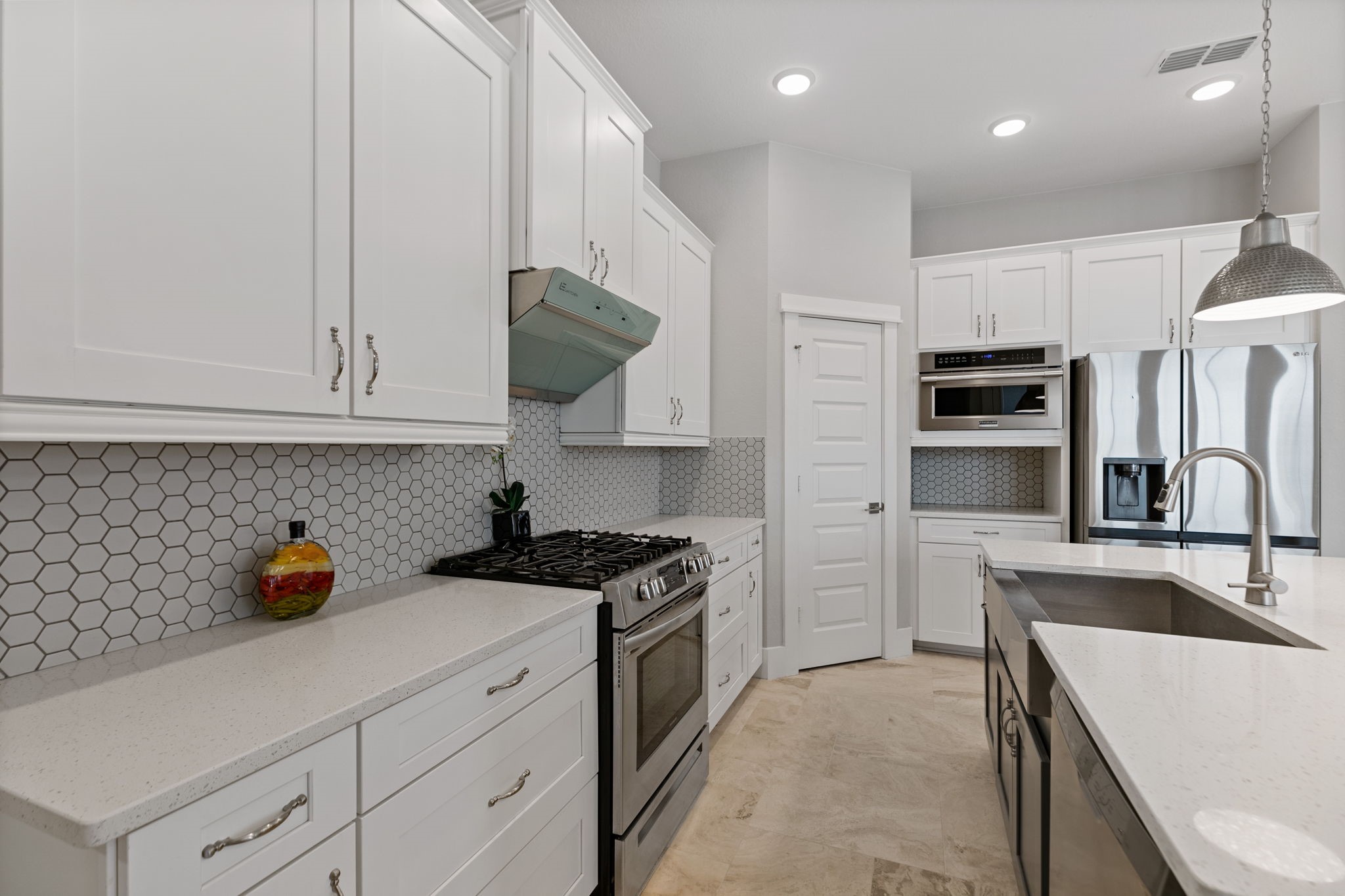 2039 Jadeite Trace Houston, TX 77077 - Photo 16 of 50