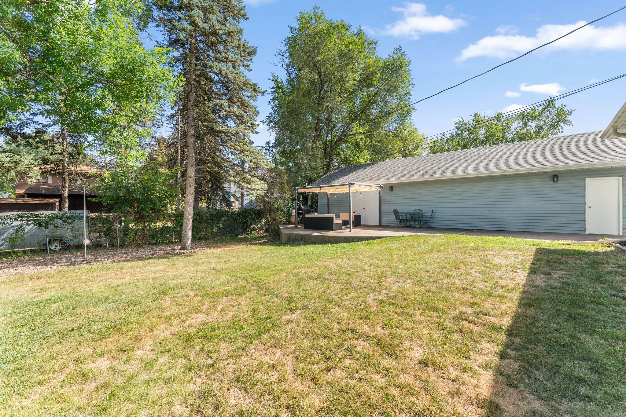 10729 Terrace Road Northeast Blaine, MN 55434 - Photo 6 of 40 Gallery Image 6