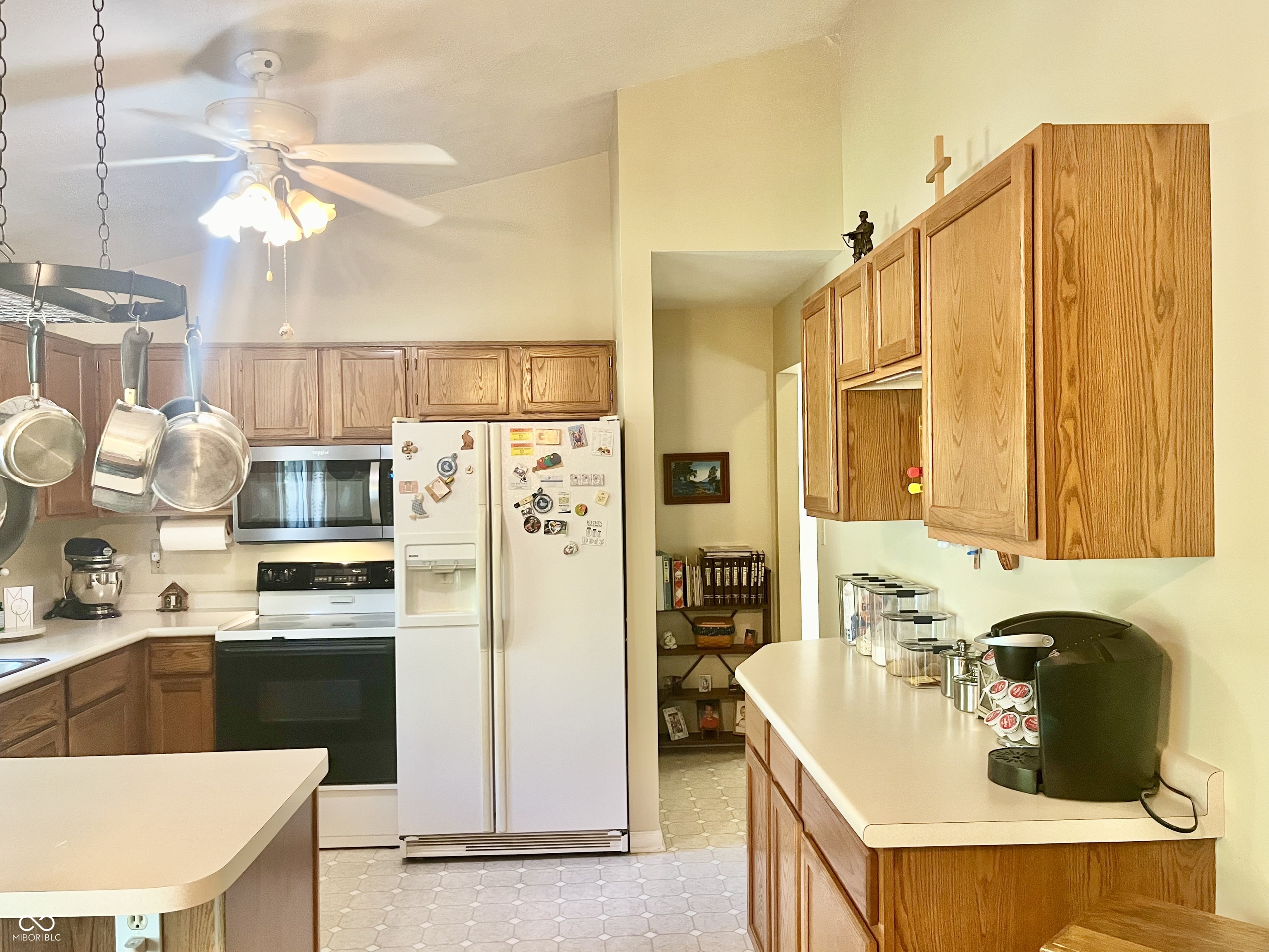 4131 Highview Way Columbus, IN 47203 - Photo 17 of 28 Gallery Image 17