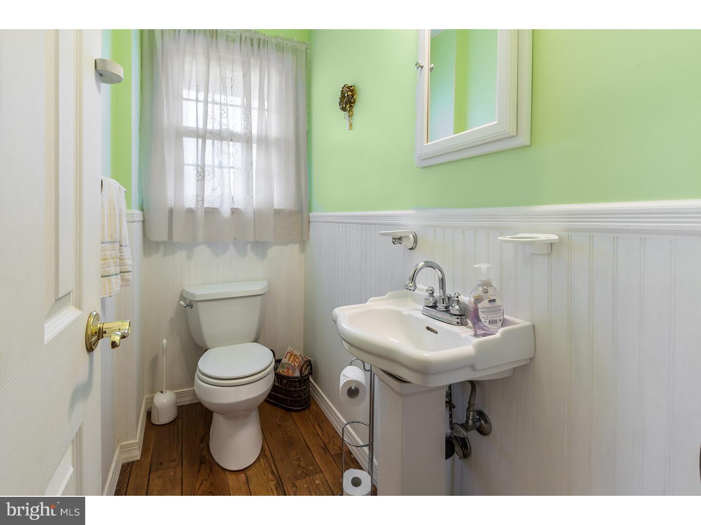 401 Farwood Road Haddonfield, NJ 08033 - Photo 8 of 16 Gallery Image 8