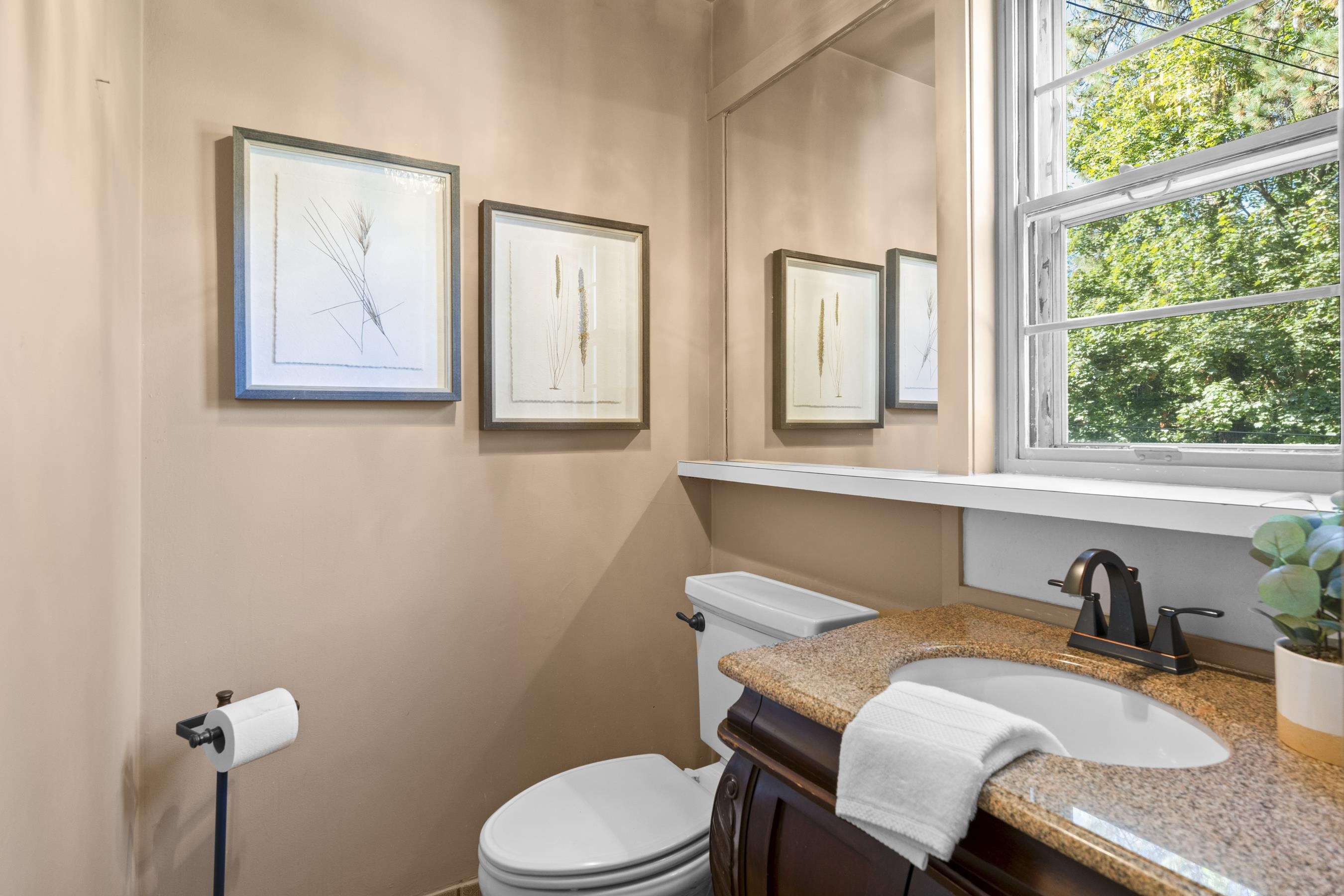 2618 South Arthur Street Spokane, WA 99203 - Photo 16 of 50