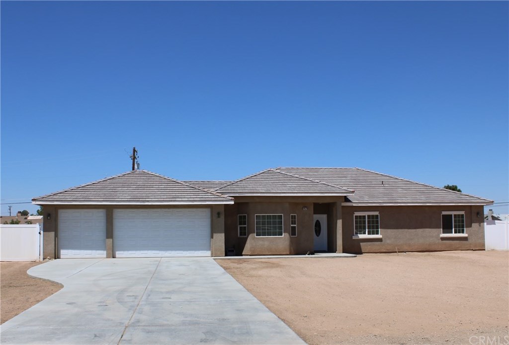 14578 Quivero Road Apple Valley, CA 92307 - Photo 1 of 1
