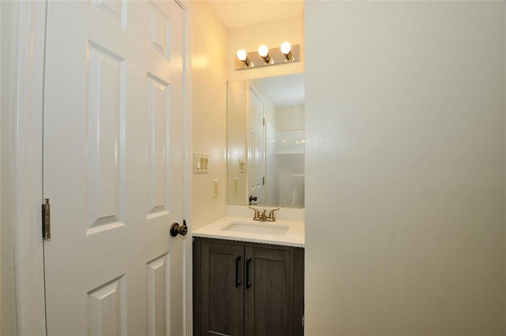 5523 West Epler Road Indianapolis, IN 46221 - Photo 37 of 49 Gallery Image 37