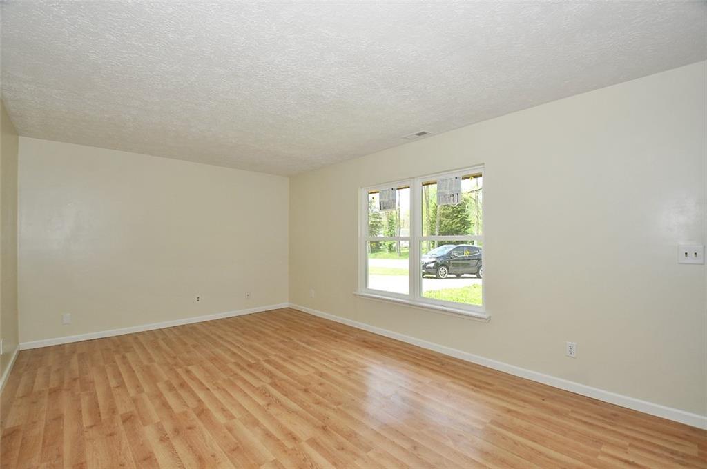 5523 West Epler Road Indianapolis, IN 46221 - Photo 6 of 49 Gallery Image 6