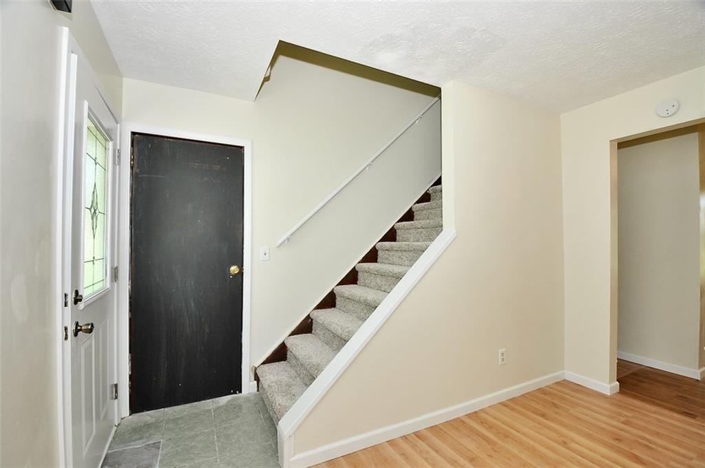 5523 West Epler Road Indianapolis, IN 46221 - Photo 8 of 49 Gallery Image 8