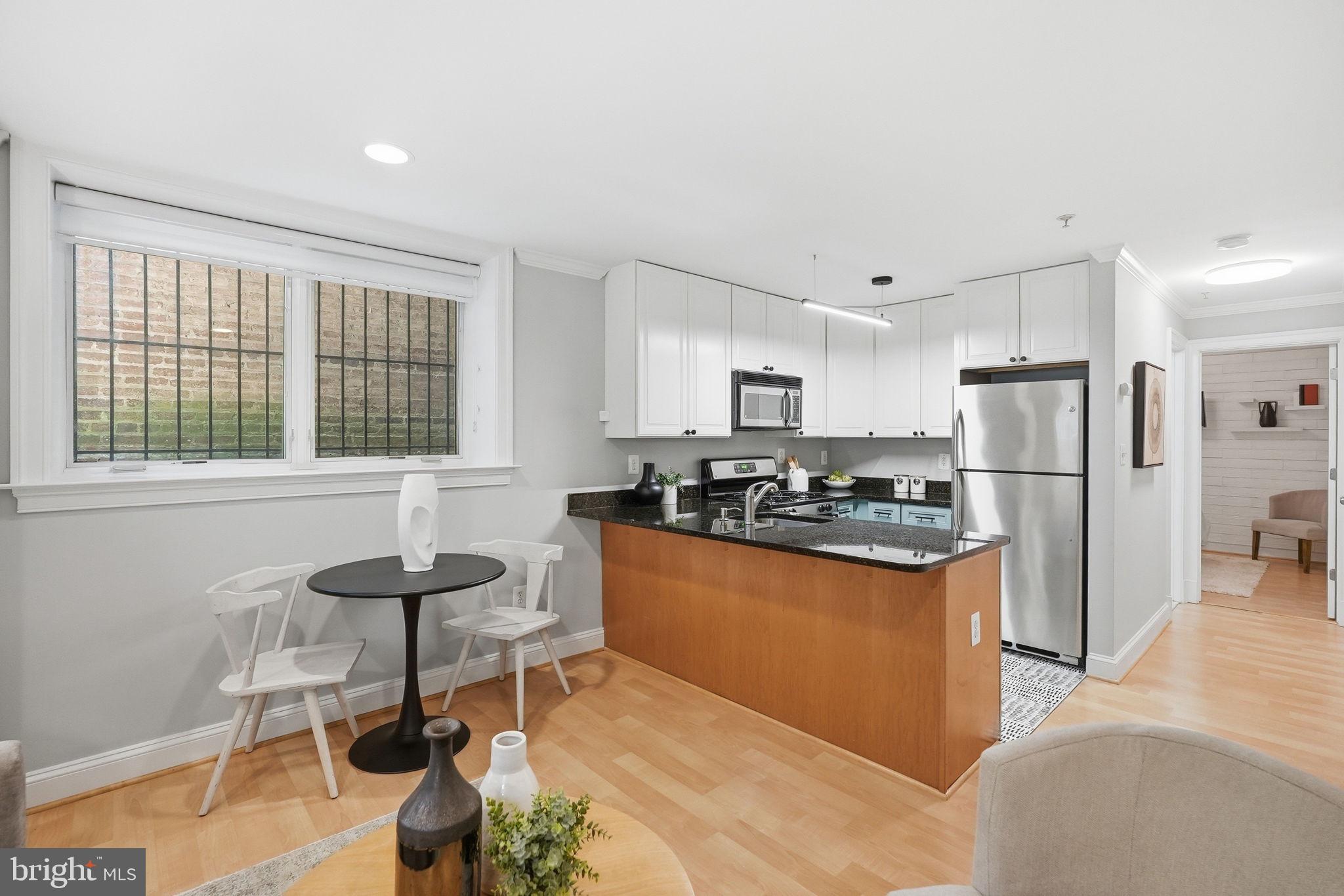 1740 18th Street Northwest, Unit T2 Washington, DC 20009 - Photo 3 of 14 Kitchen/Breakfast Area