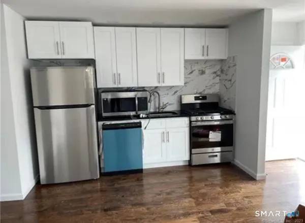 $2,300 | 1257 Howard Avenue, Bridgeport, CT 06605