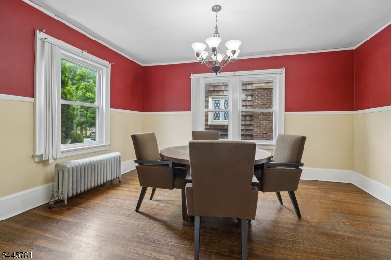 585 Ridge Street Newark, NJ 07104 - Photo 7 of 34
