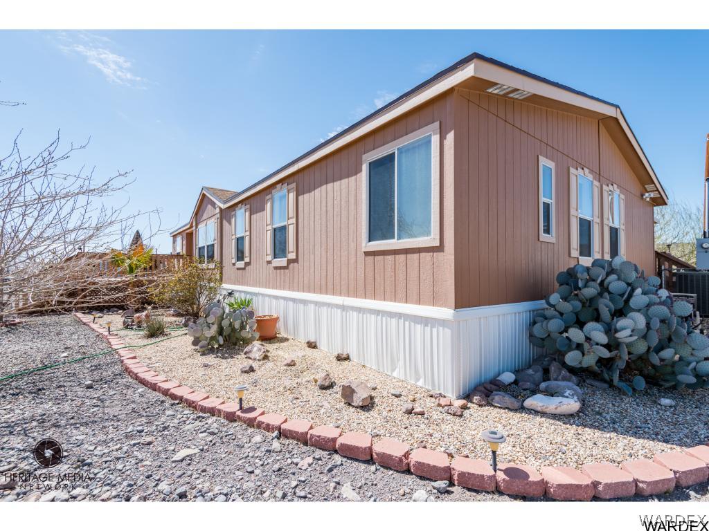 4245 Drake Road Golden Valley, AZ 86413 - Photo 4 of 35