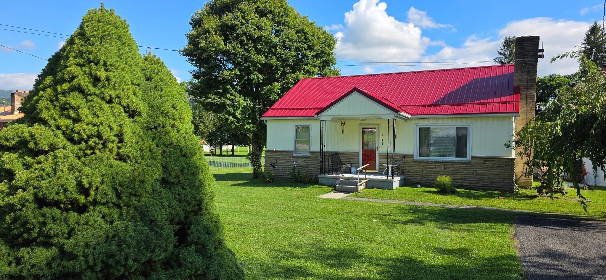 704 Files Creek Road Beverly, WV 26253 - Photo 8 of 49 Gallery Image 8