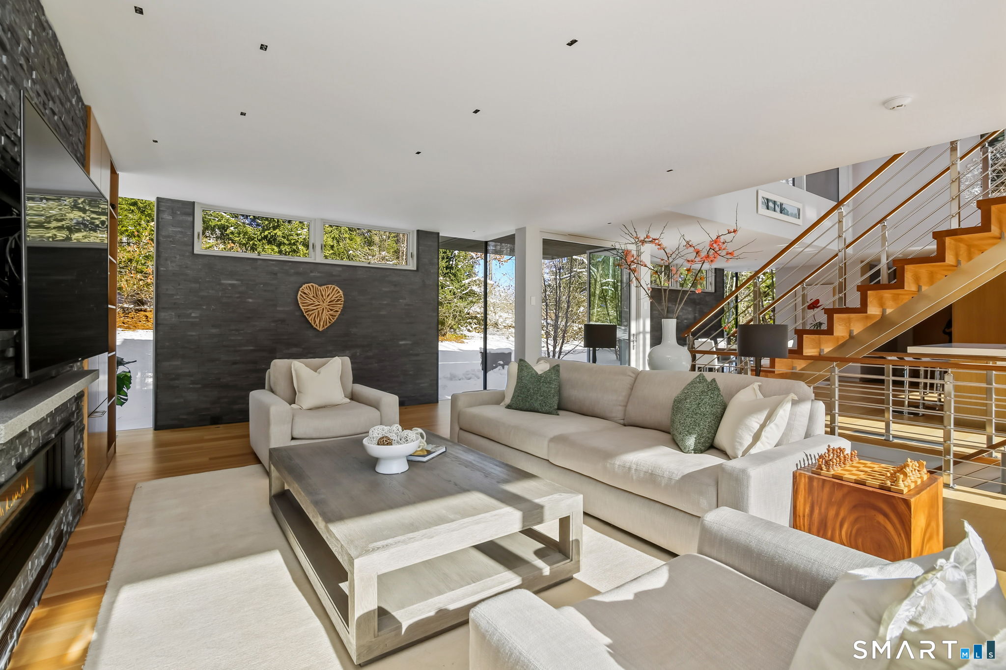 58 Lambert Road New Canaan, CT 06840 - Photo 7 of 40