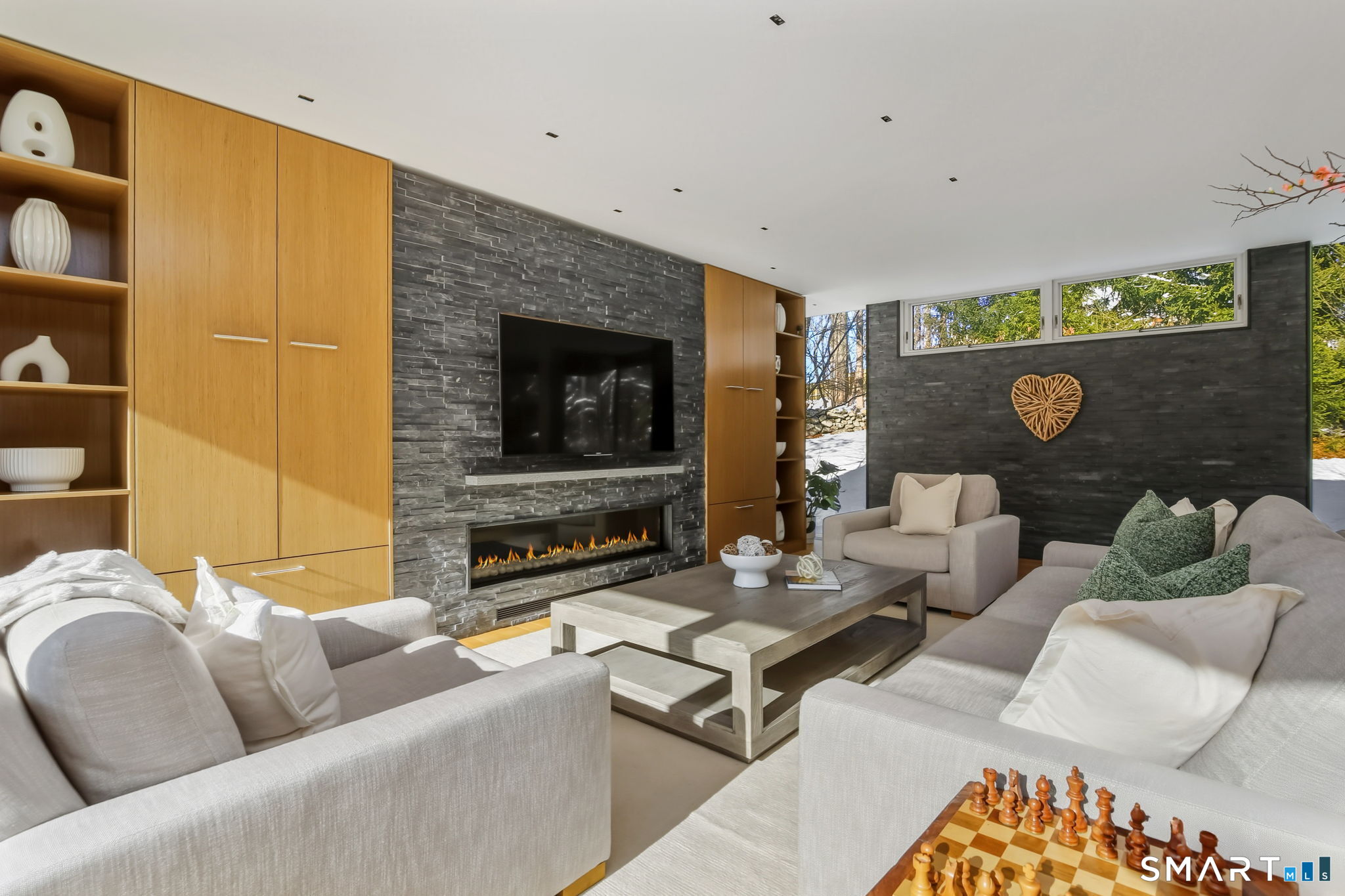 58 Lambert Road New Canaan, CT 06840 - Photo 7 of 43