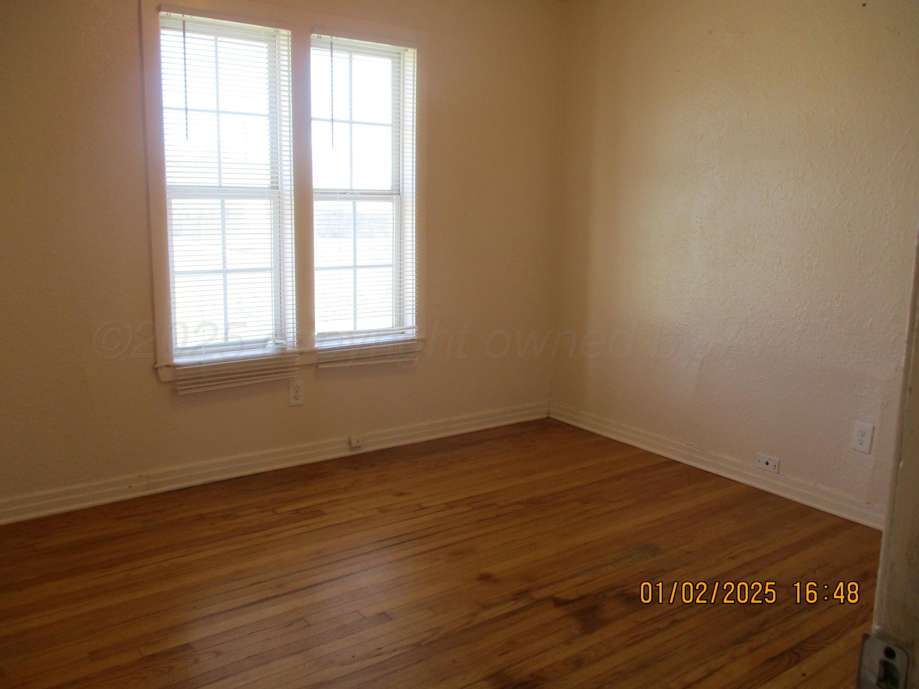 1613 Martin Road Amarillo, TX 79107 - Photo 5 of 10 Bedroom 1