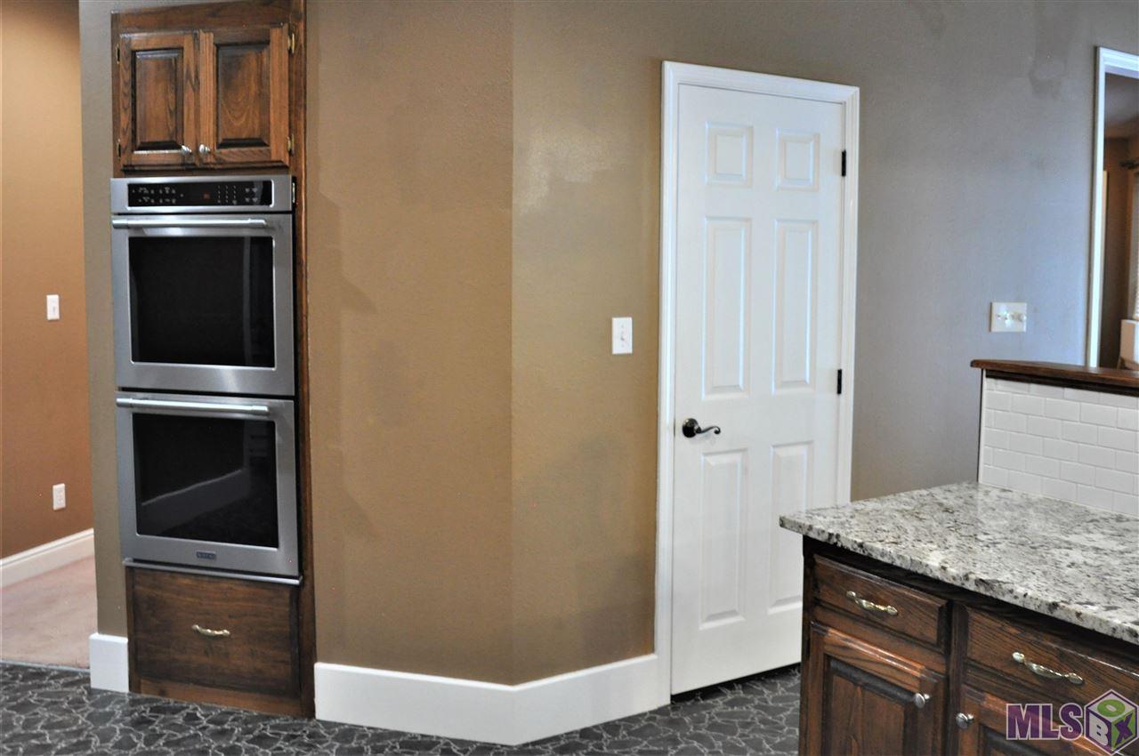 34780 Perkins Road Denham Springs, LA 70706 - Photo 17 of 38