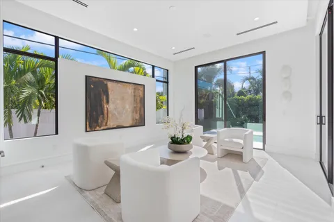 $5,495,000 | 498 Northeast 6th Street, Boca Raton, FL 33432