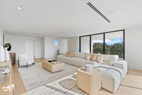 $5,495,000 | 498 Northeast 6th Street, Boca Raton, FL 33432