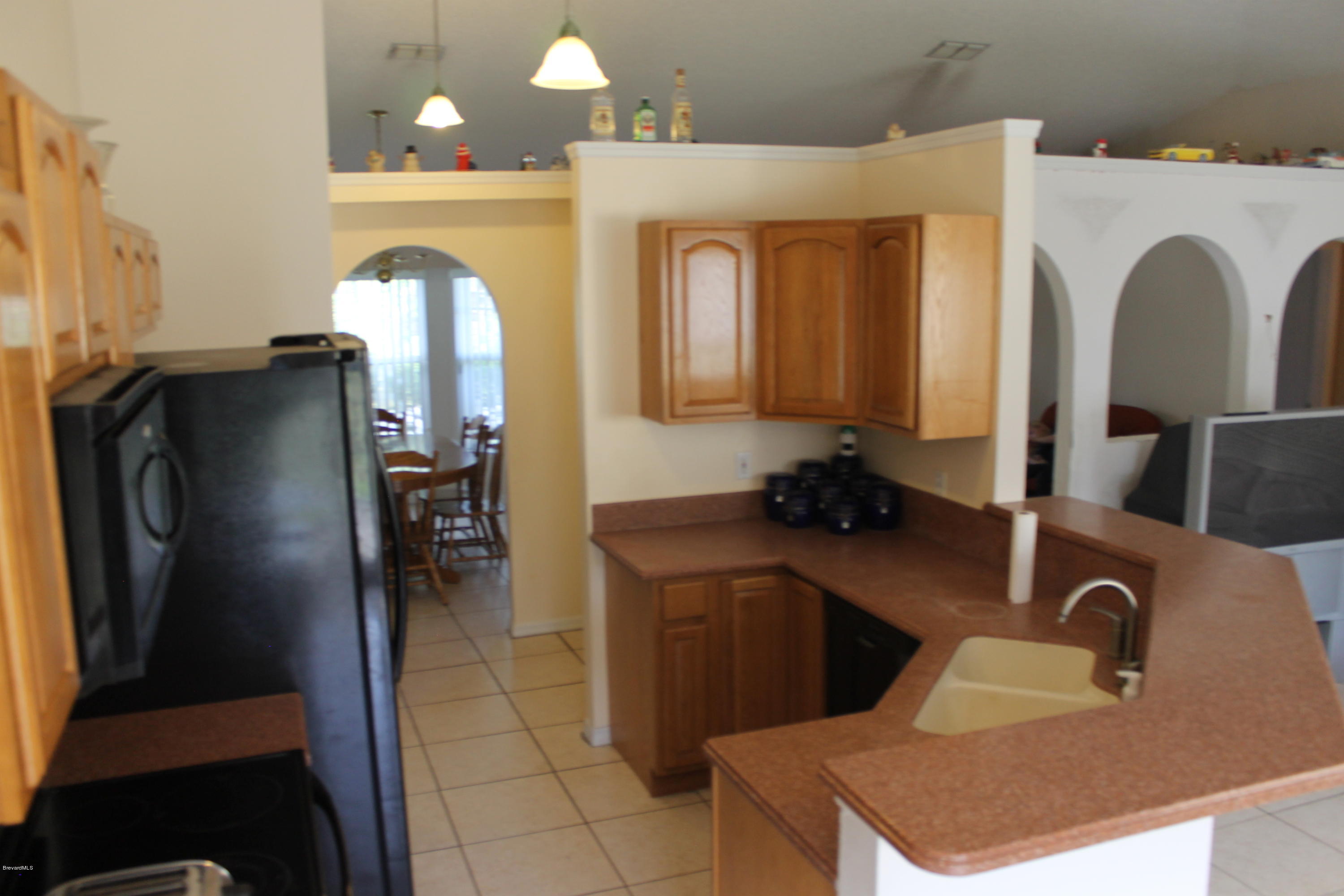 1190 Tupelo Road Southwest Palm Bay, FL 32908 - Photo 17 of 25 Kitchen