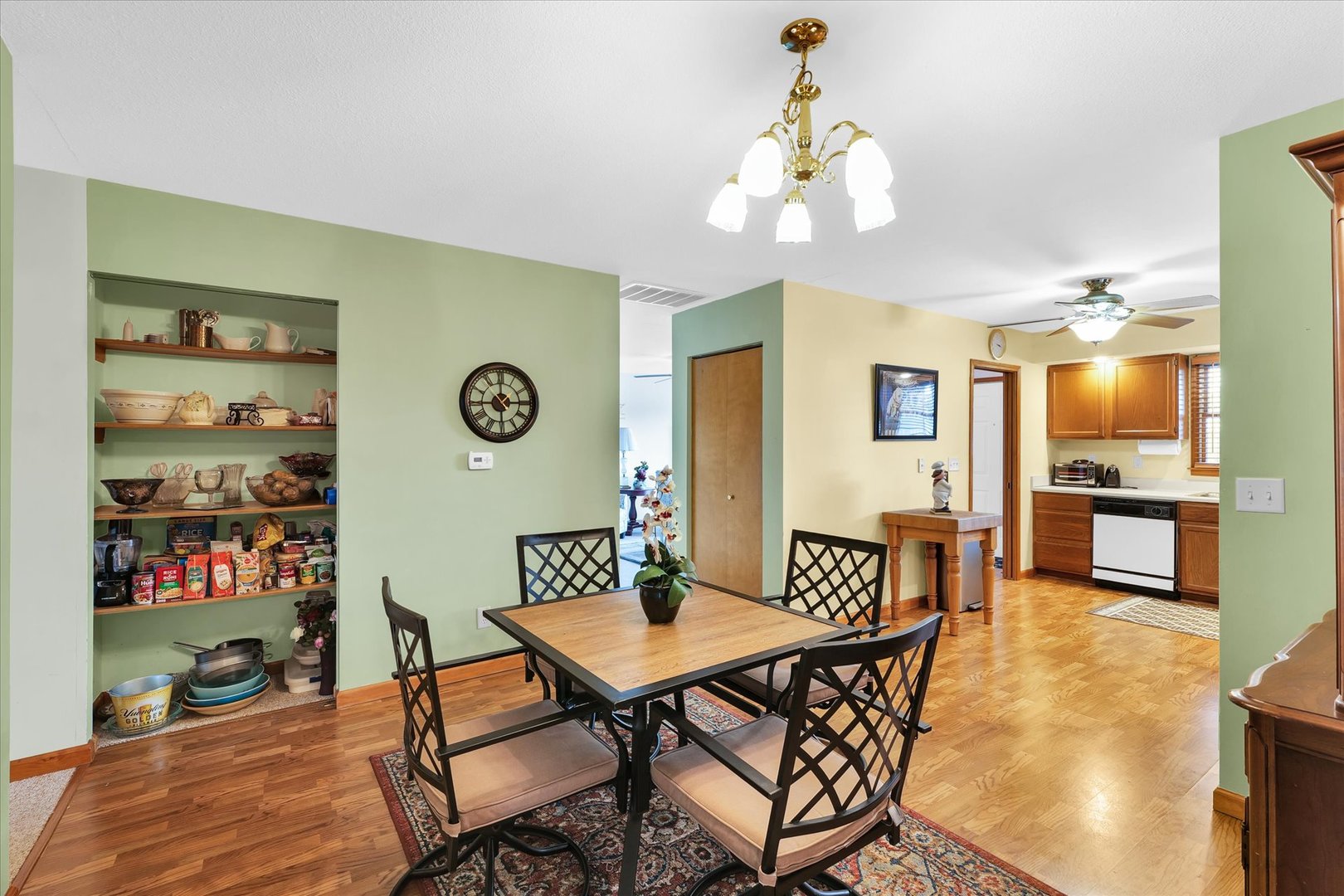 3202 Old Warson Road Champaign, IL 61822 - Photo 13 of 37 Gallery Image 13