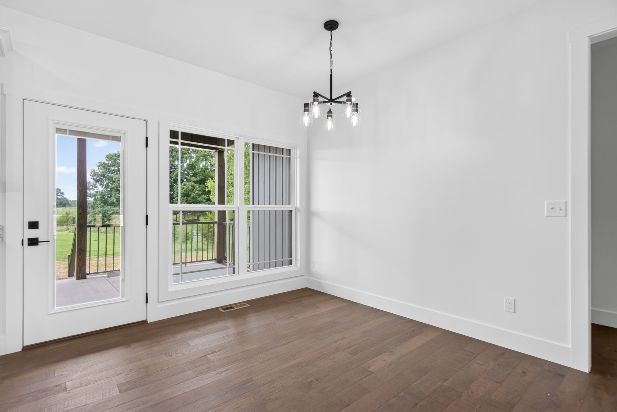 130 Bilbrey Road Livingston, TN 38570 - Photo 8 of 33