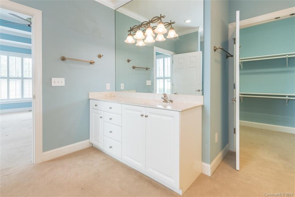 530 Kingsburry Road Clover, SC 29710 - Photo 12 of 24 Gallery Image 12