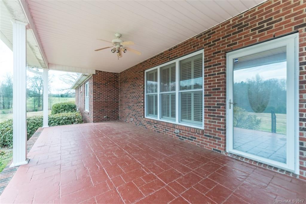 530 Kingsburry Road Clover, SC 29710 - Photo 21 of 24 Gallery Image 21